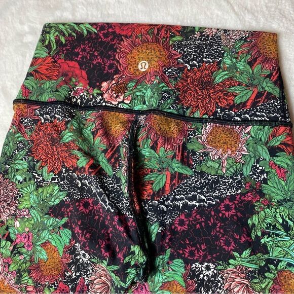 Lululemon Floral Wunder Under High Rise Leggings - Picture 6 of 10